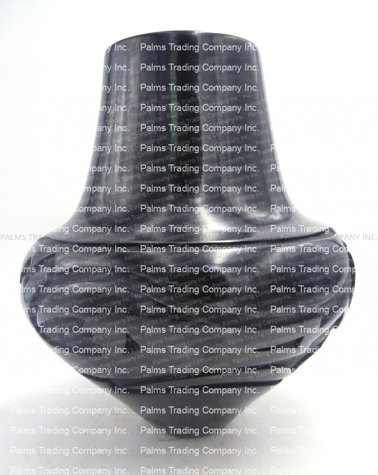 Santa Clara Black Polished Vase by Sherry Tafoya