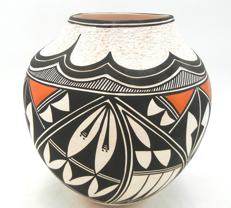 Acoma Tribe Pottery Design Elements: History, Techniques, and Symbolism