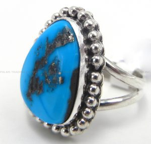Navajo Kingman Turquoise and Sterling Silver Ring