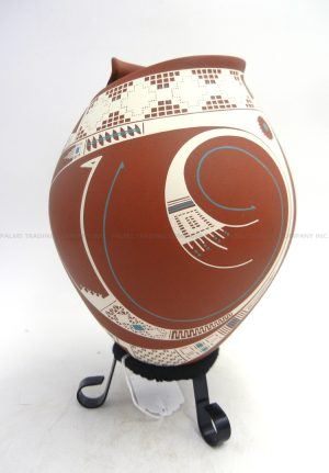 Mata Ortiz handmade and hand painted polychrome vase with swirled rim by Ivonne Olivas