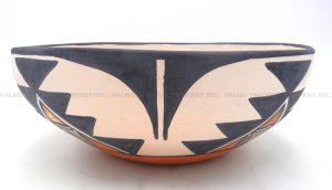 Santo Domingo Robert Tenorio Large Handmade and Hand Pinated Ceremonial Bowl