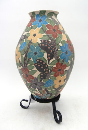 Mata Ortiz Bianca Arras Handmade, Hand Painted and Etched Flower, Butterfly and Hummingbird Vase