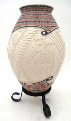 Mata Ortiz Martin Olivas Handmade, Painted and Etched Polychrome Bird Design Vase