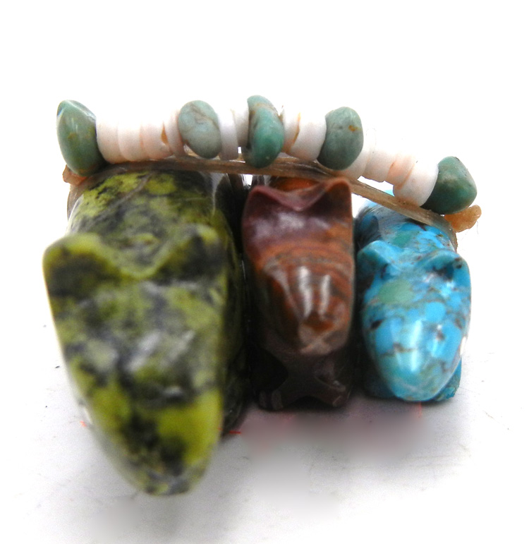 Zuni carved triple wolf fetish in green and blue turquoise and jasper by Daisy (Natewa) Leonard