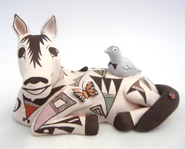 Integrating Acoma Pueblo Pottery into Your Home Decor for Timeless Elegance