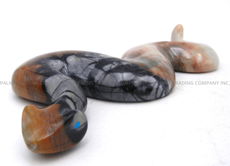 Zuni carved Picasso marble snake fetish by Nelson Yatsittie