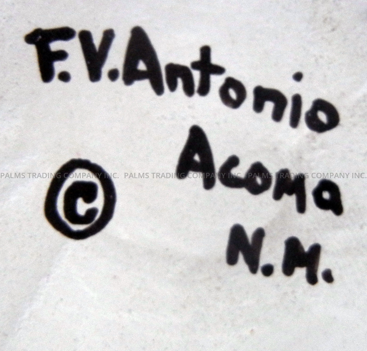 Acoma Frederica Antonio Handmade and Hand Painted Black and White Geometric Pattern Infinity Rim Jar - Image 5