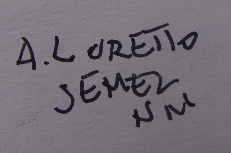 Jemez Angie Loretto Riley Small Handmade and Hand Painted Seated Storyteller Figurine with Five Children - Image 7