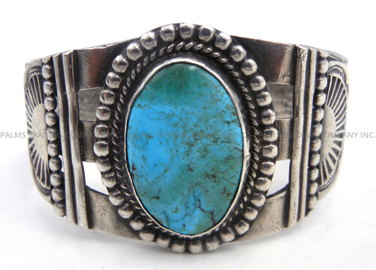 Navajo vintage turquoise and sterling silver cuff bracelet