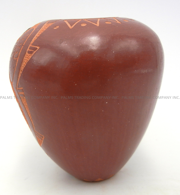 Jemez Helen Tafoya Handmade, Etched and Polished Hummingbird Jar - Image 4