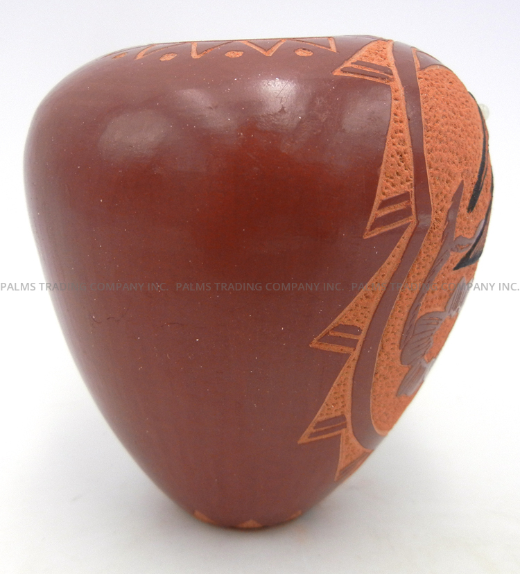 Jemez Helen Tafoya Handmade, Etched and Polished Hummingbird Jar - Image 6