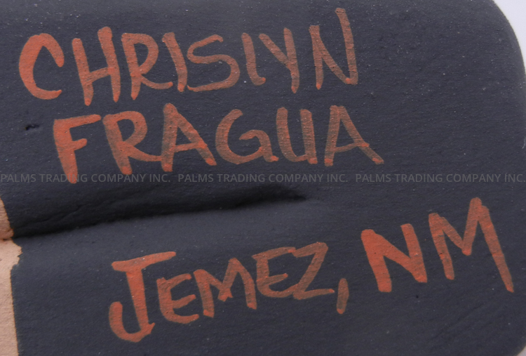 Jemez Chrislyn Fragua Small Seated Storyteller Figurine with Two Children - Image 7