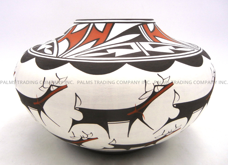 Zuni handmade and hand painted polychrome deer with heartline and weather pattern jar by Anderson Peynetsa