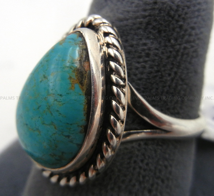 Navajo Tear Drop Turquoise and Sterling Silver Ring - Image 3