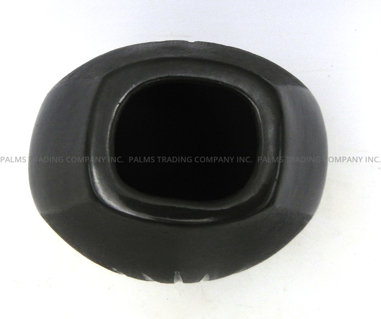 Santa Clara Alvin Baca Black Handmade Matte and Polished Stylized Bear Paw Vase - Image 6