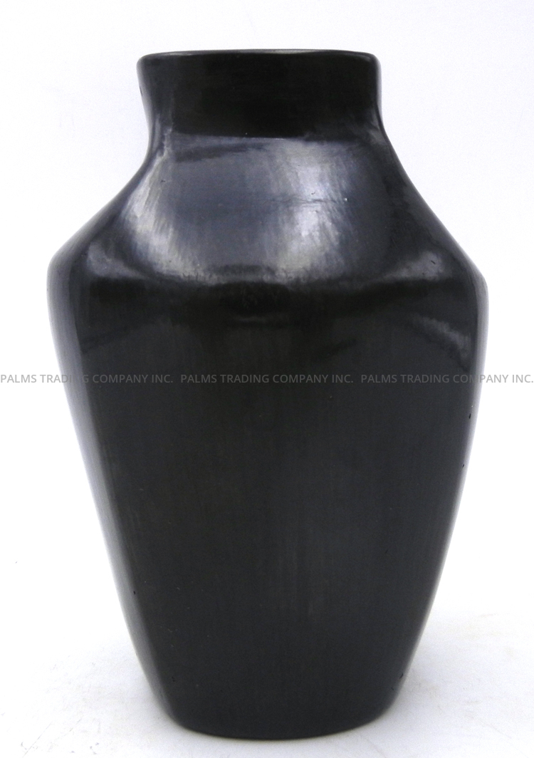 Santa Clara Alvin Baca Black Handmade and Polished Square Rim Vase - Image 4