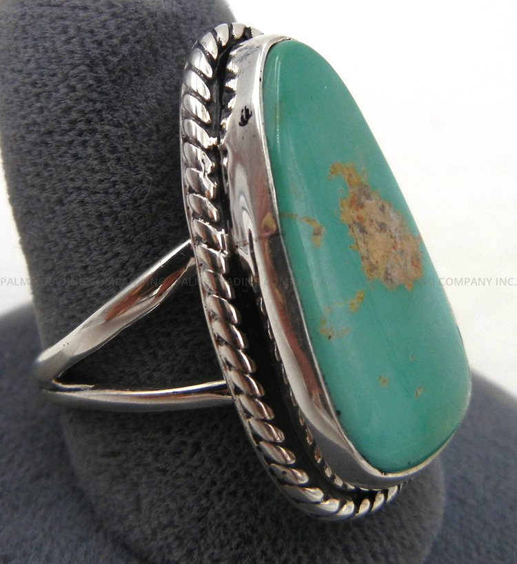 Navajo Turquoise and Sterling Silver Ring - Image 3
