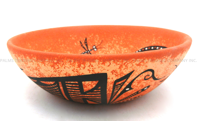 Zuni Deldrick Cellicion Handmade and Hand Painted Three Dimensional Lizard Bowl - Image 2