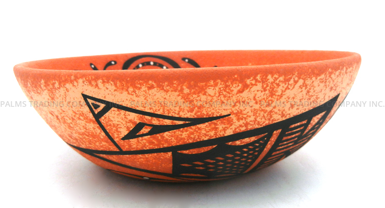 Zuni Deldrick Cellicion Handmade and Hand Painted Three Dimensional Lizard Bowl - Image 5